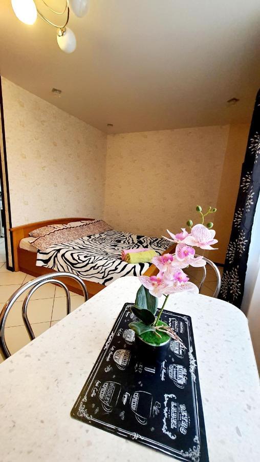 Apartments On Sotsialisticheskaya Kak Doma Bobruisk Dış mekan fotoğraf